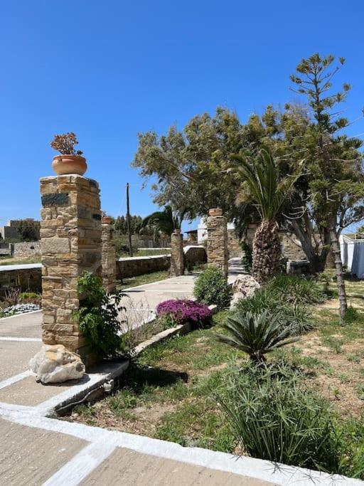 Θἔρως (Theros) house 1 - Agios Fokas Tinos Exterior foto